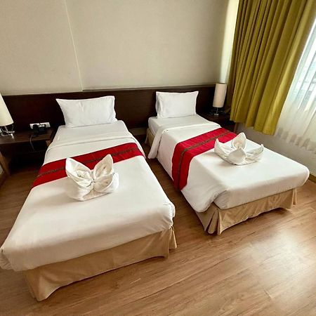 Aloha Hatyai Hotel Хатъяй Экстерьер фото