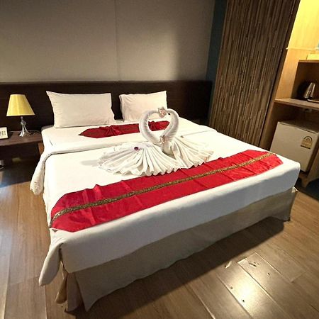 Aloha Hatyai Hotel Хатъяй Экстерьер фото