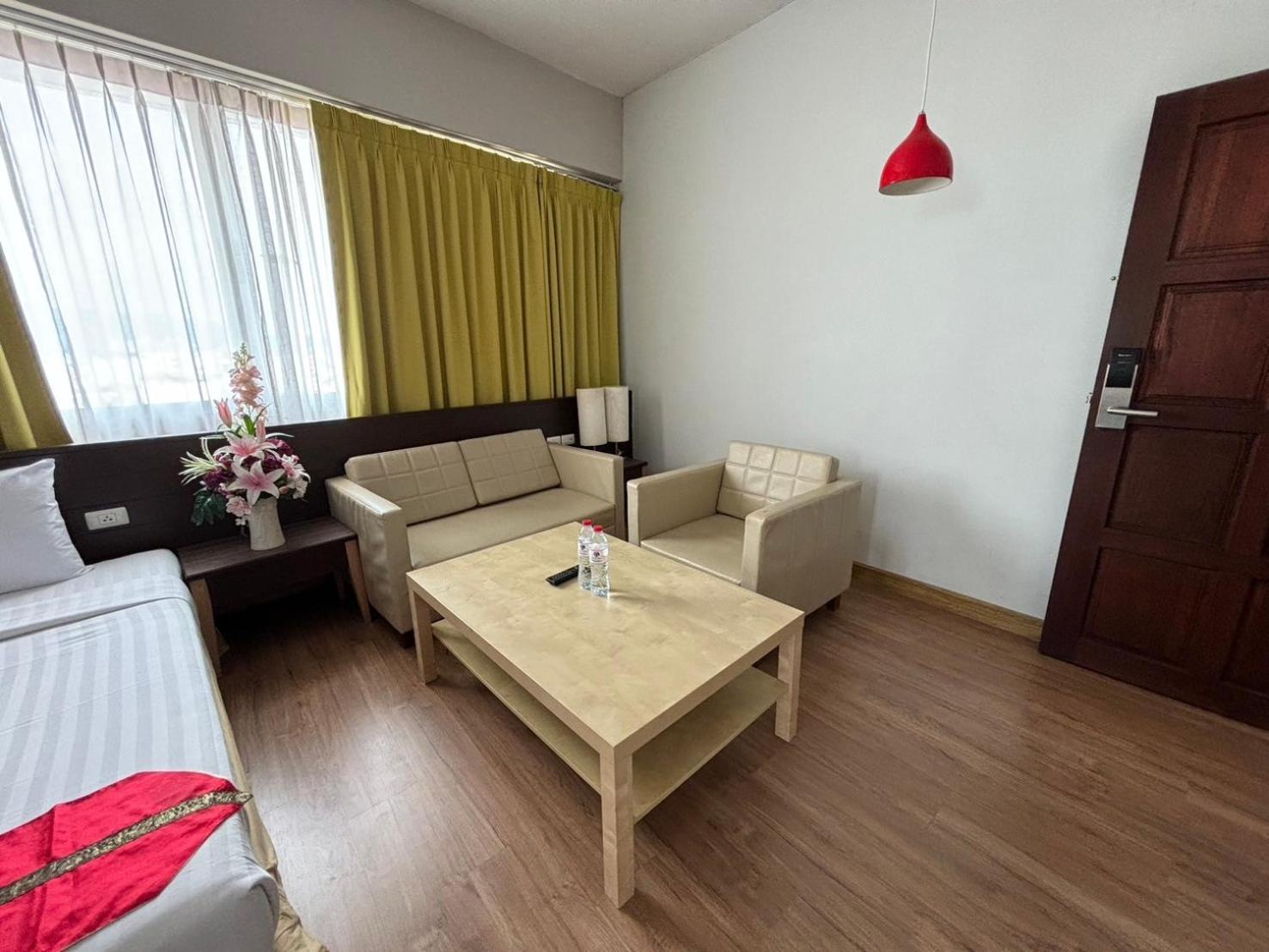 Aloha Hatyai Hotel Хатъяй Экстерьер фото