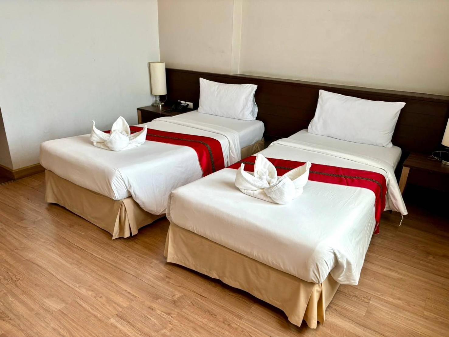 Aloha Hatyai Hotel Хатъяй Экстерьер фото