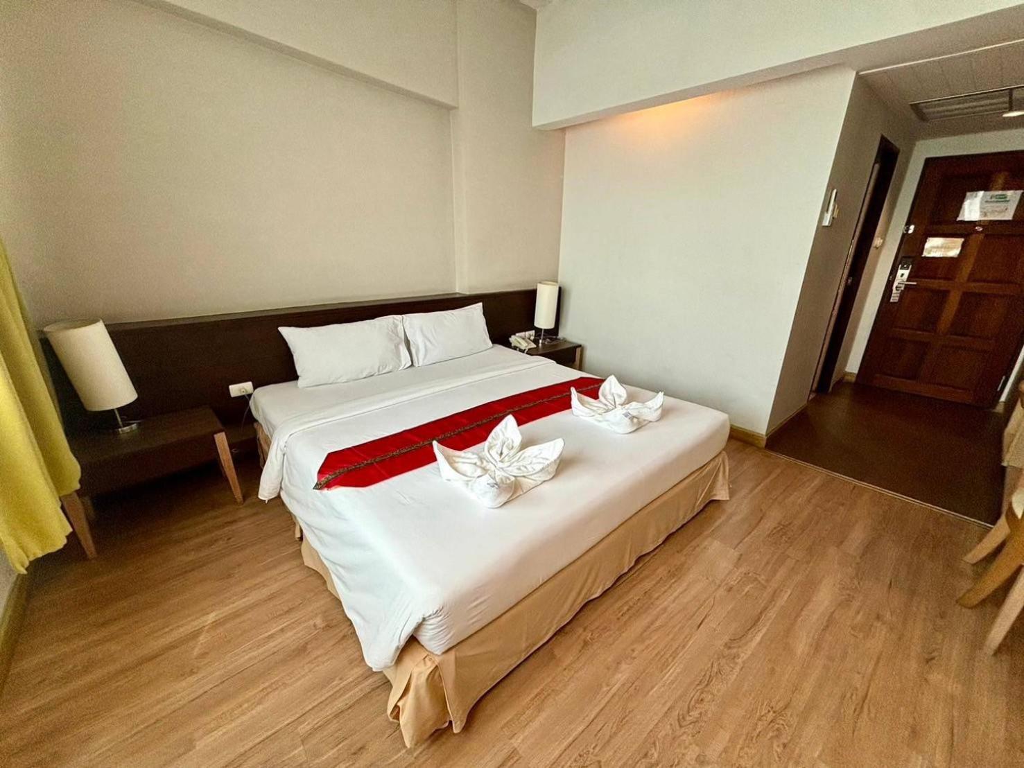 Aloha Hatyai Hotel Хатъяй Экстерьер фото