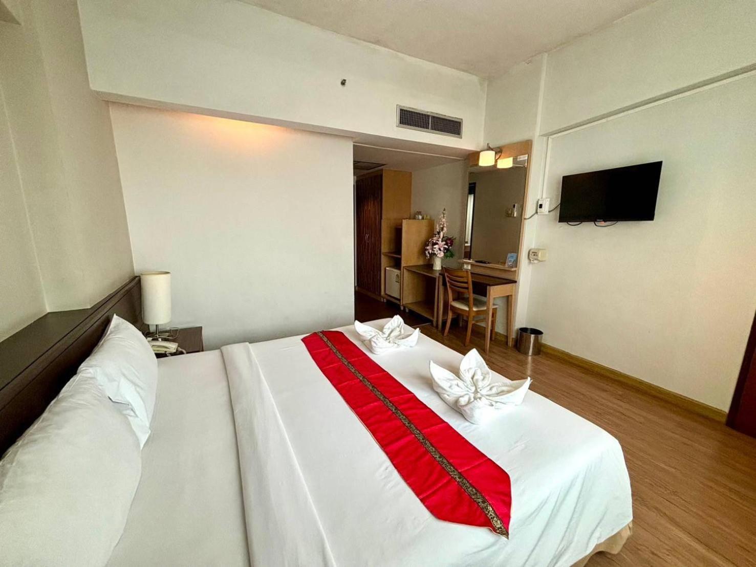 Aloha Hatyai Hotel Хатъяй Экстерьер фото