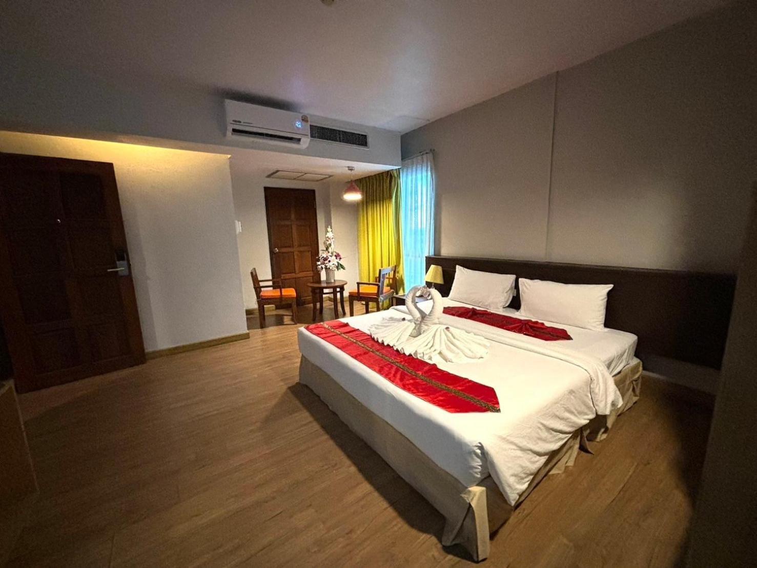 Aloha Hatyai Hotel Хатъяй Экстерьер фото