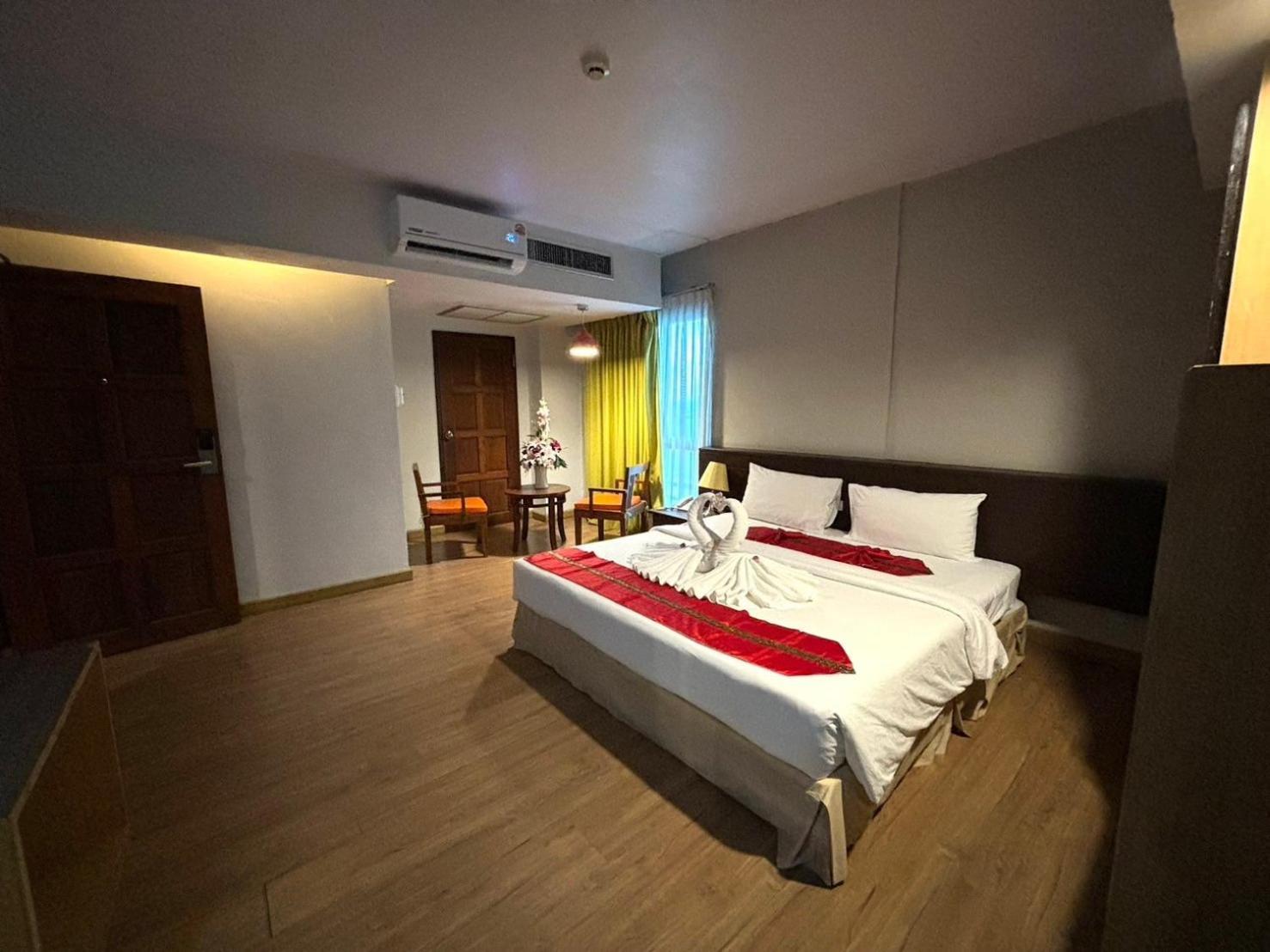 Aloha Hatyai Hotel Хатъяй Экстерьер фото