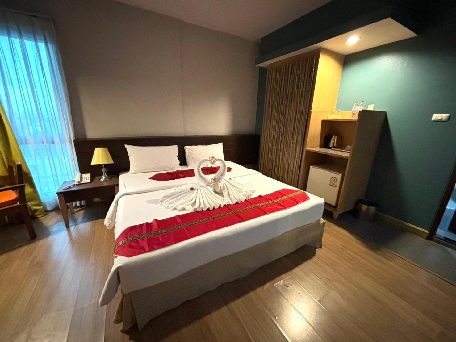 Aloha Hatyai Hotel Хатъяй Экстерьер фото
